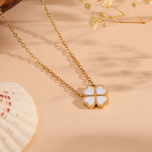 Collar estilo Van Cleef Corazon Blanco - Dorado - COL260