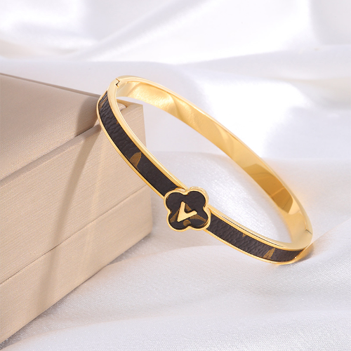 Brazaletes Estilo Louis Vuitton - Dorado - BRA114