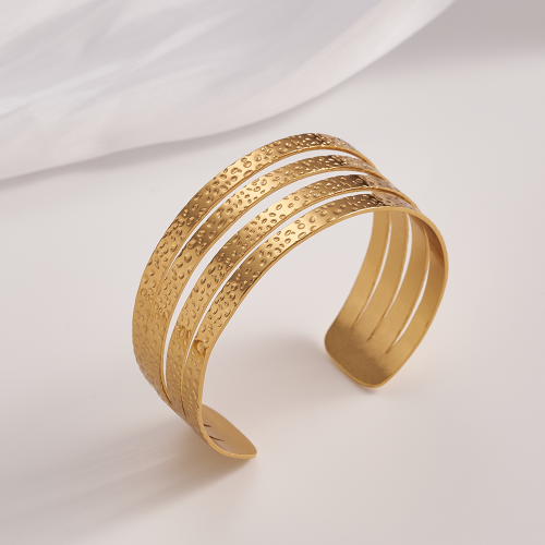 Brazalete de Puño Texturizado - Dorado - BRA124