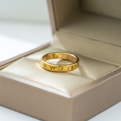 Anillo Estilo Romano - Dorado - ANI199