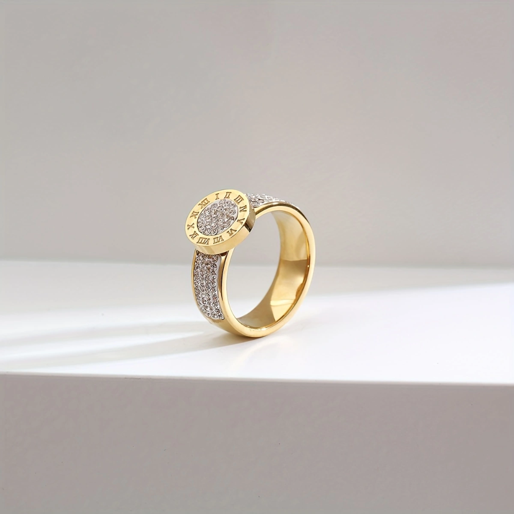 Anillo Estilo Romano con Circoneas - Dorado - ANI158