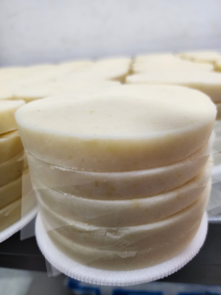 AREPA MAIZ QUESO COSTEÑO
