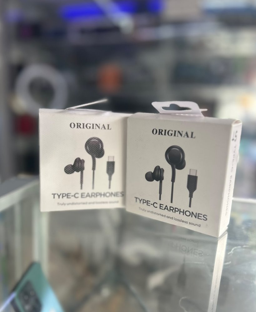 Audifonos AKG TC