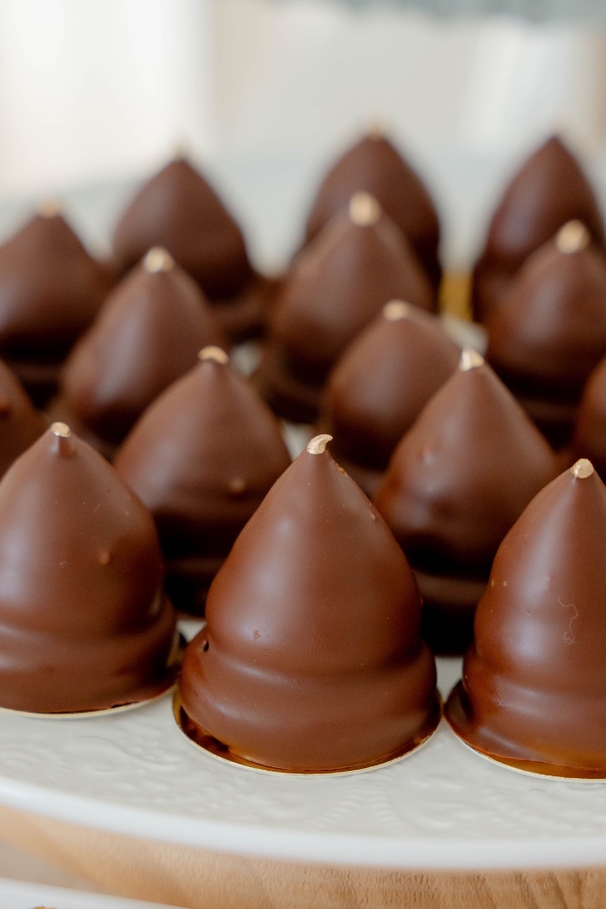 CONITO GRANDE DULCE DE LECHE CHOCOLATE NEGRO