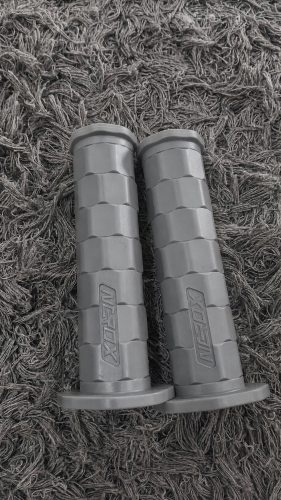 Manilar Grips Nerox