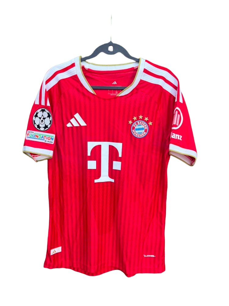 Bayern Munich Local 26-27 Olise