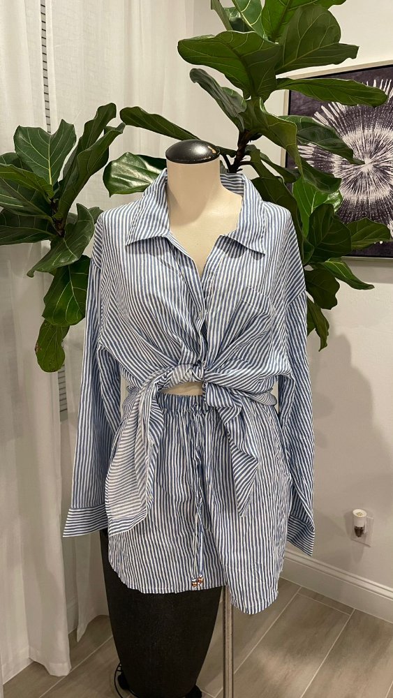 Conjunto 2 piezas camisa manga larga y short azul rayas blancas TURKS & CAICOS TL