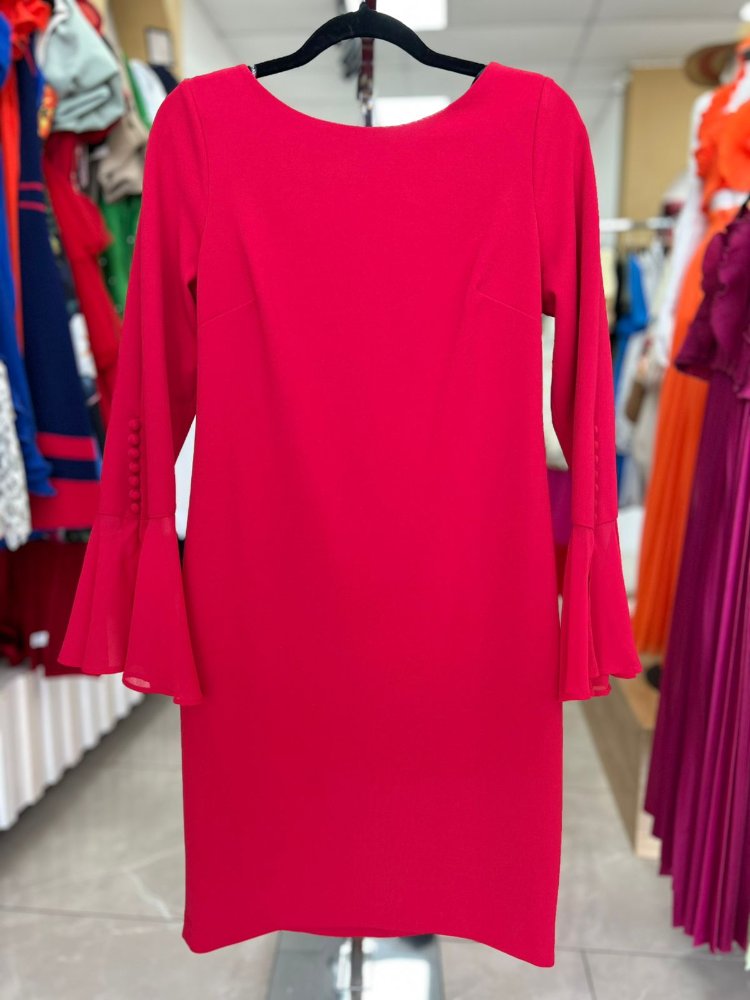 Vestido rojo manga larga CALVIN KLEIN detalle de botone en maga Talla 12
