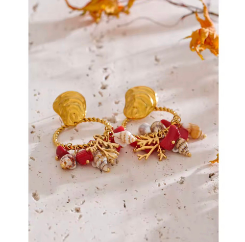 Pendientes concha de mar argolla figuras colgando rojas
