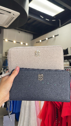 Monedero TOMMY H azul y beige