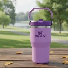 Botella Stanley Flip Straw 20 oz lila