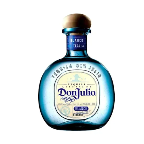 A126 Tequila blanco Don Julio 700 ML