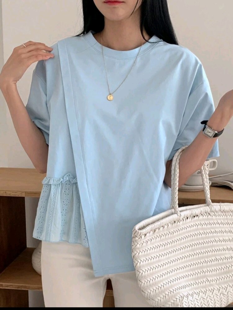 Blusa azul cielo juvenil