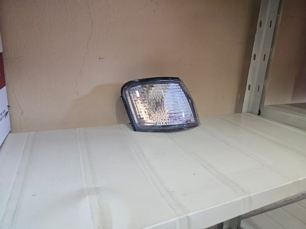 SEÑALERO RH TRASERO TERCEL