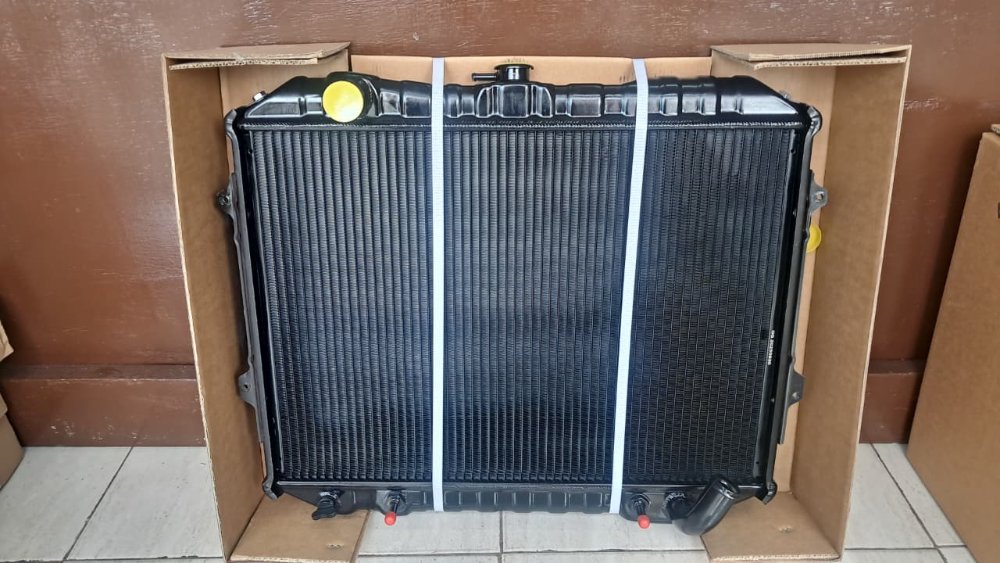 RADIADOR L200 ALUMINIO