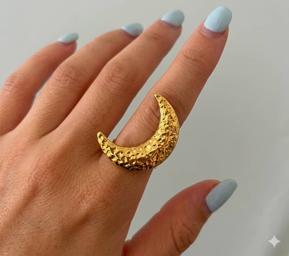 Anillo de luna