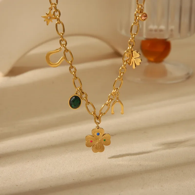Collar de trebol