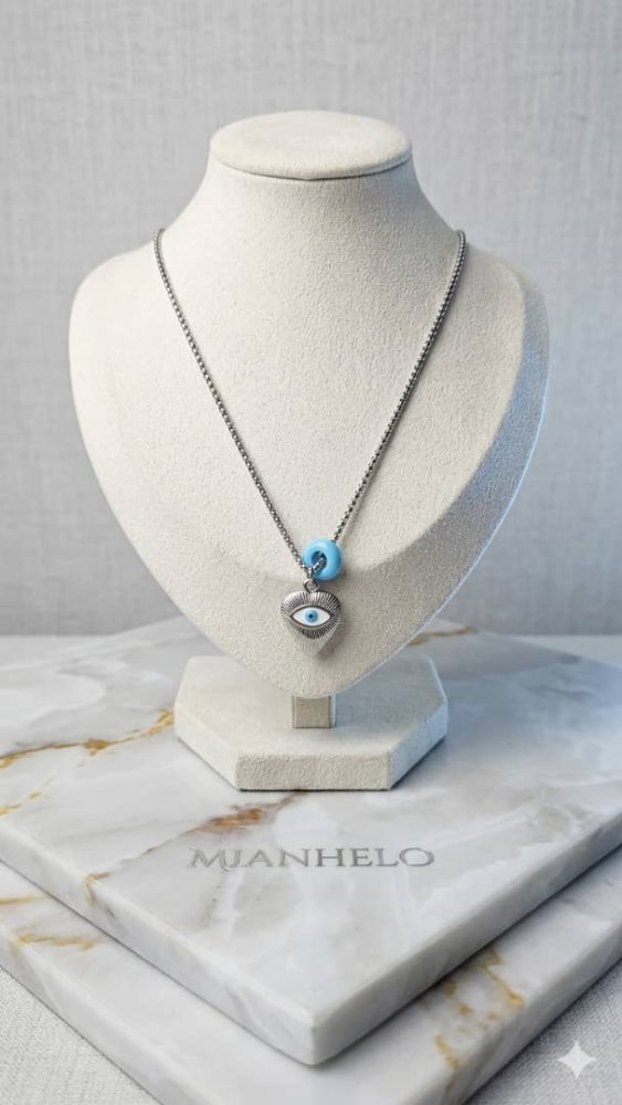 Collar corazon de ojo turco plateado