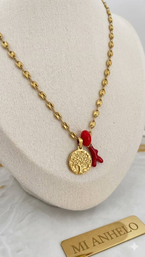Collar gucci pequeño con arbol de la vida