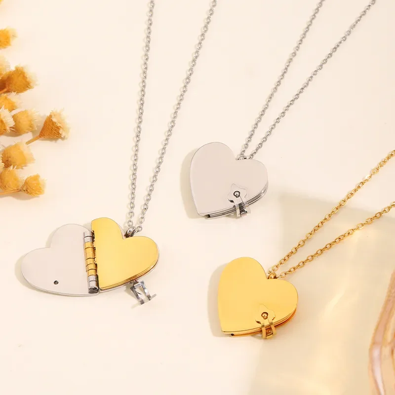 collar que puedes perzonalizar a tu gusto solo en dorado