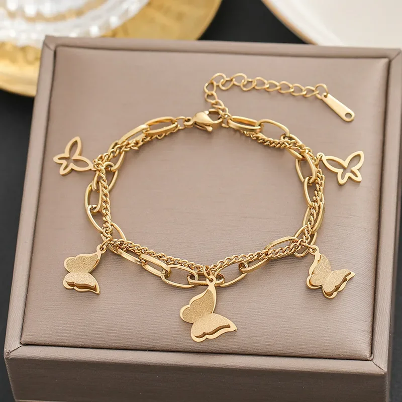 pulsera multi dije de mariposa
