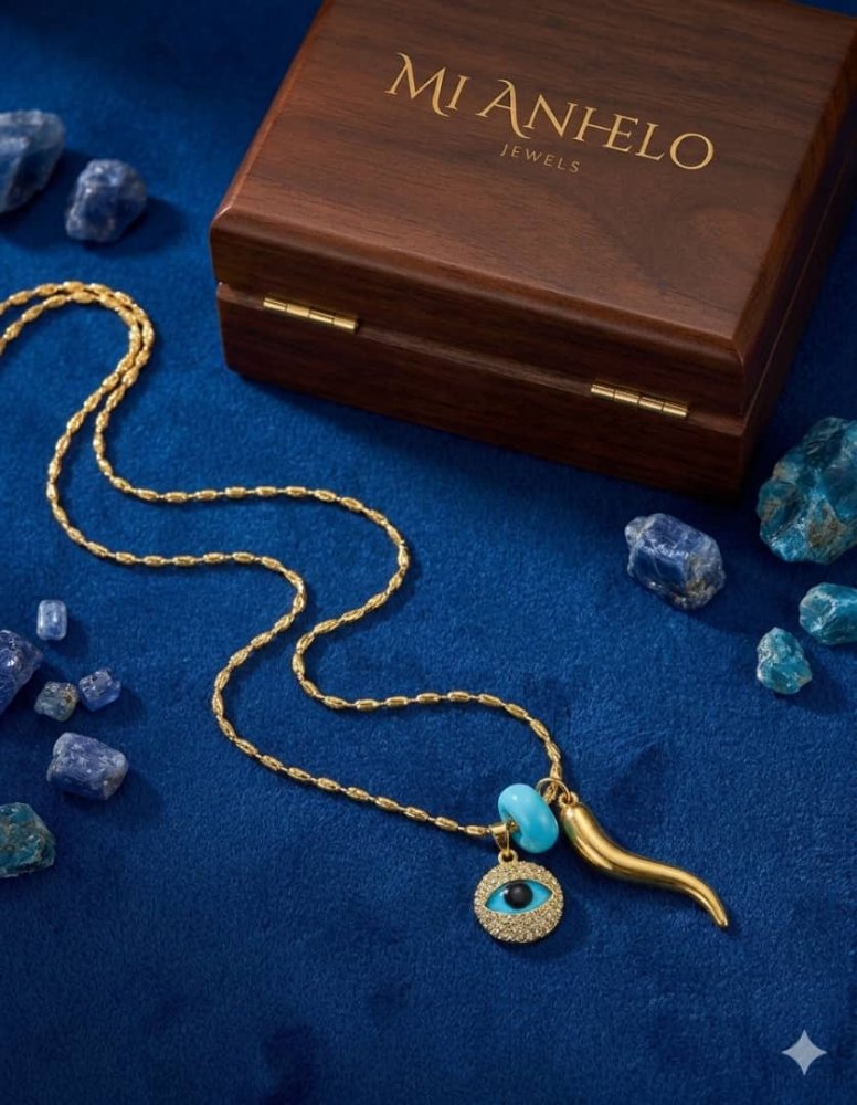 Collar de cuerno y ojo turco con circones