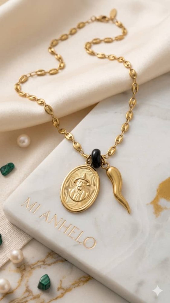 Collar de Jose Gregorio Hernandez