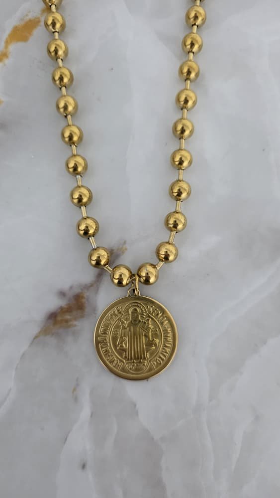 Collar de balin san benito abad