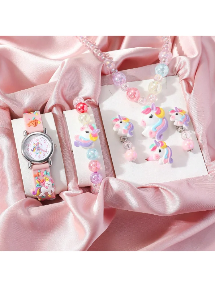 Set 6 Pzas Accesorios (Reloj, pulsera, aretes, collar, anillo con figura de unicornio)