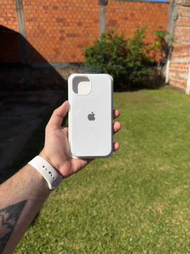 Case Iphone 13 Silicona Color Blanco