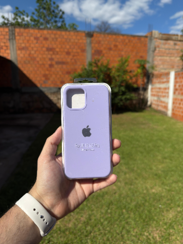 Case Iphone 12/12 Pro Silicona Color Lila