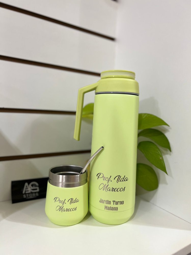 Termo de mate 1.0 con pico Verde Lima