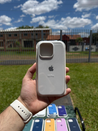 Case Iphone 16 Pro Silicona Color Blanco