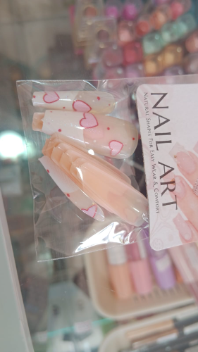 carton de uñas  press-on  decoradas -------- day colors