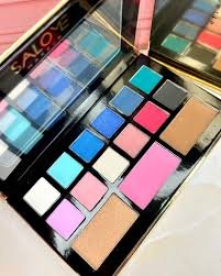 PALETA DE SOMBRA VERSATIL SALOME
