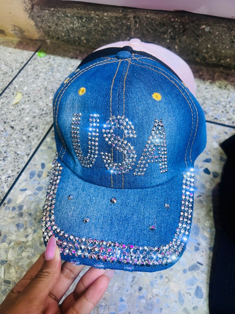 GORRA DE DAMA PEDRERIA