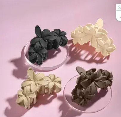 Pinza grande floral