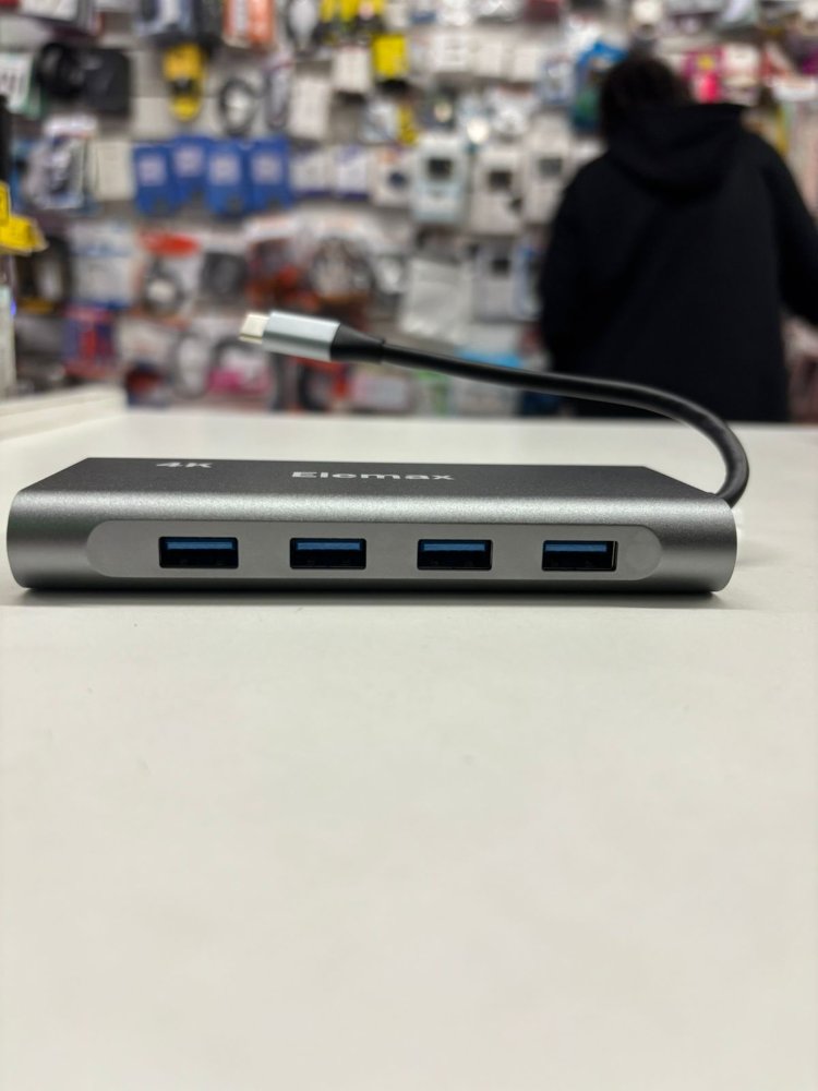 Hub Tipo C 11 en
