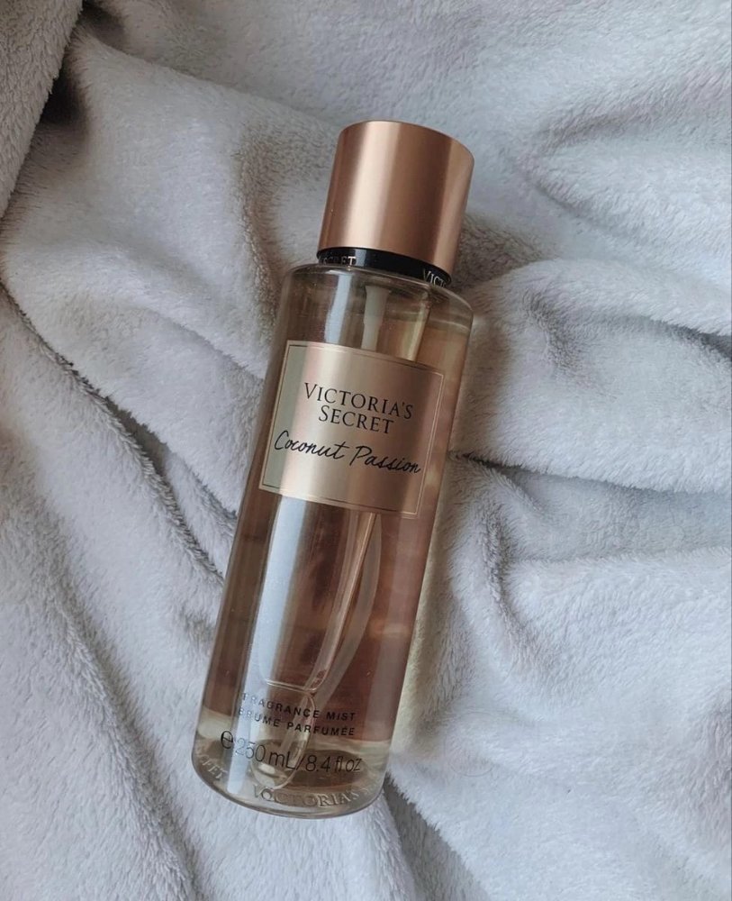Victoria body splash coconut passion