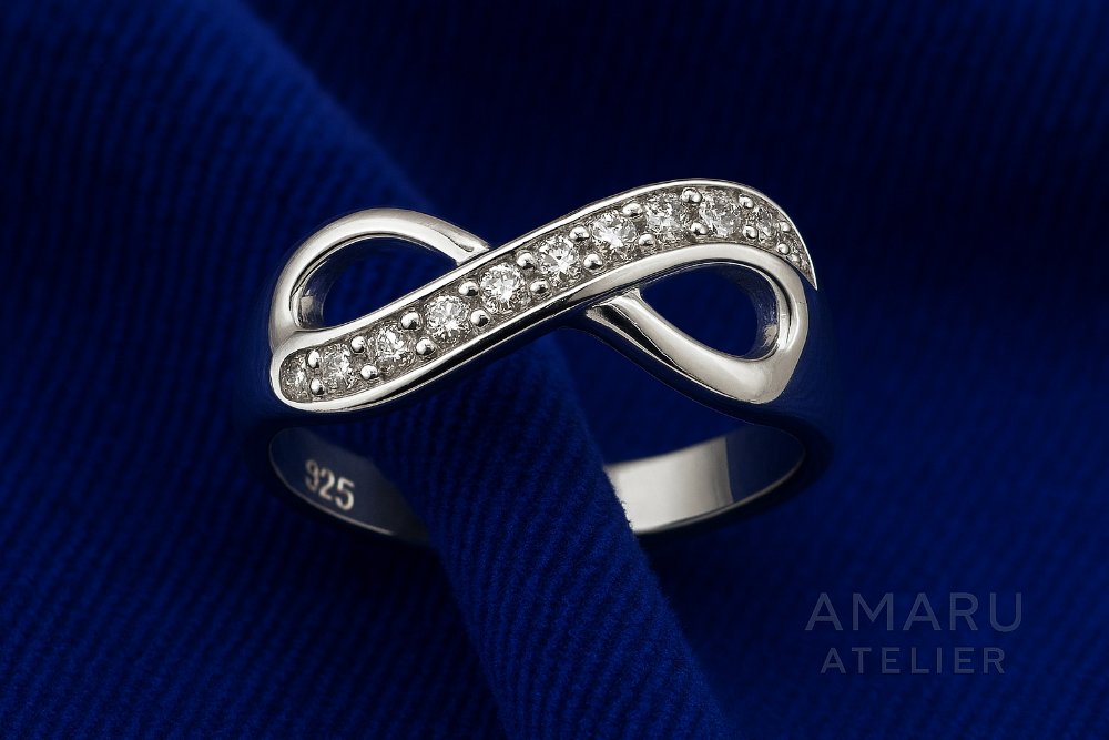 Anillo De Plata Piedra Pequeña 6