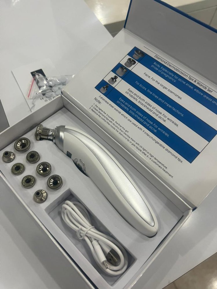 Microdermoabrasion portátil de 5 niveles