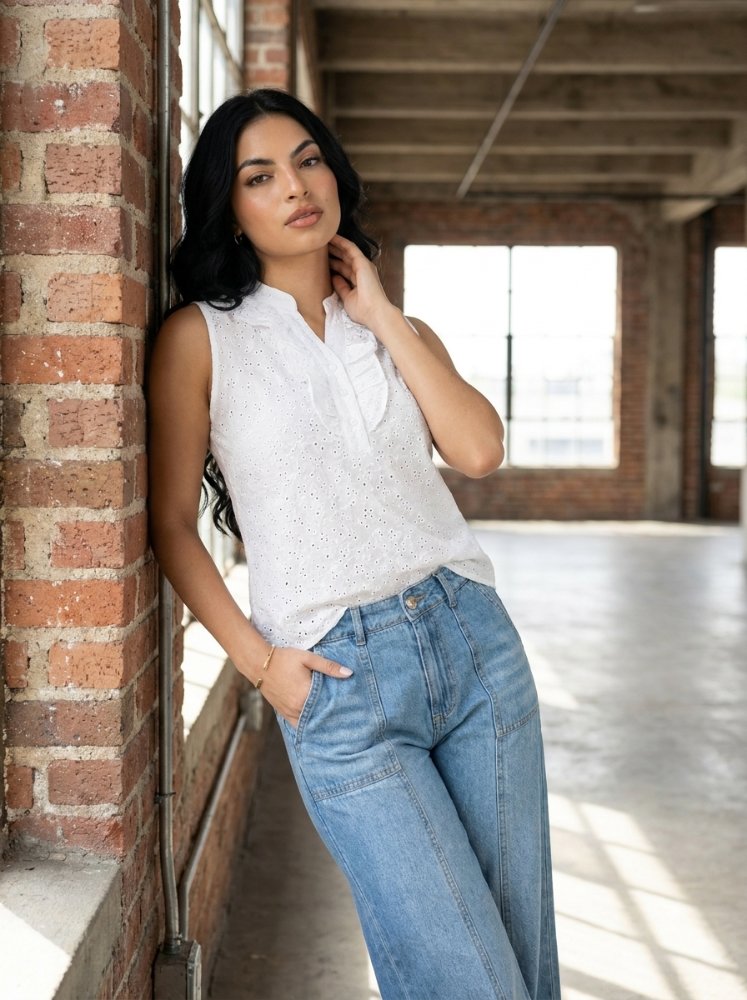 Blusa blanca broderie sin mangas