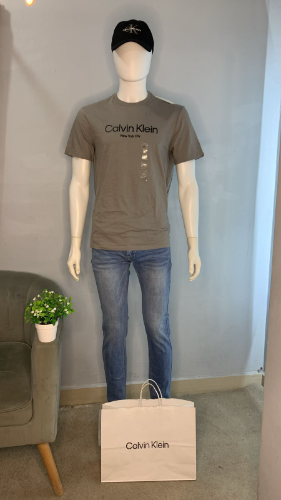 Playera gris CK hom M