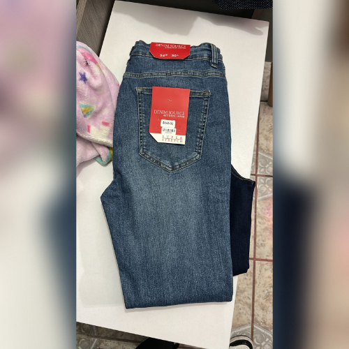 Jeans azul Denim Source