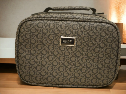 LONCHERA GUESS