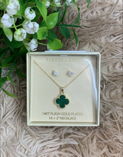 16 8 necklace Parker