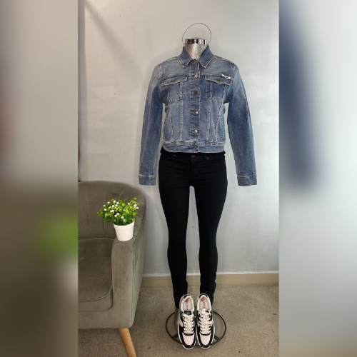 Chamarra mezclilla azul mujer M