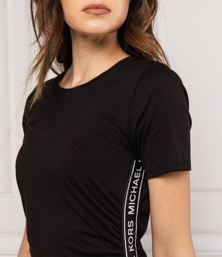 Playera Michael Kors color negro