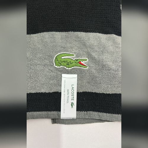 Toalla negro gris Lacoste
