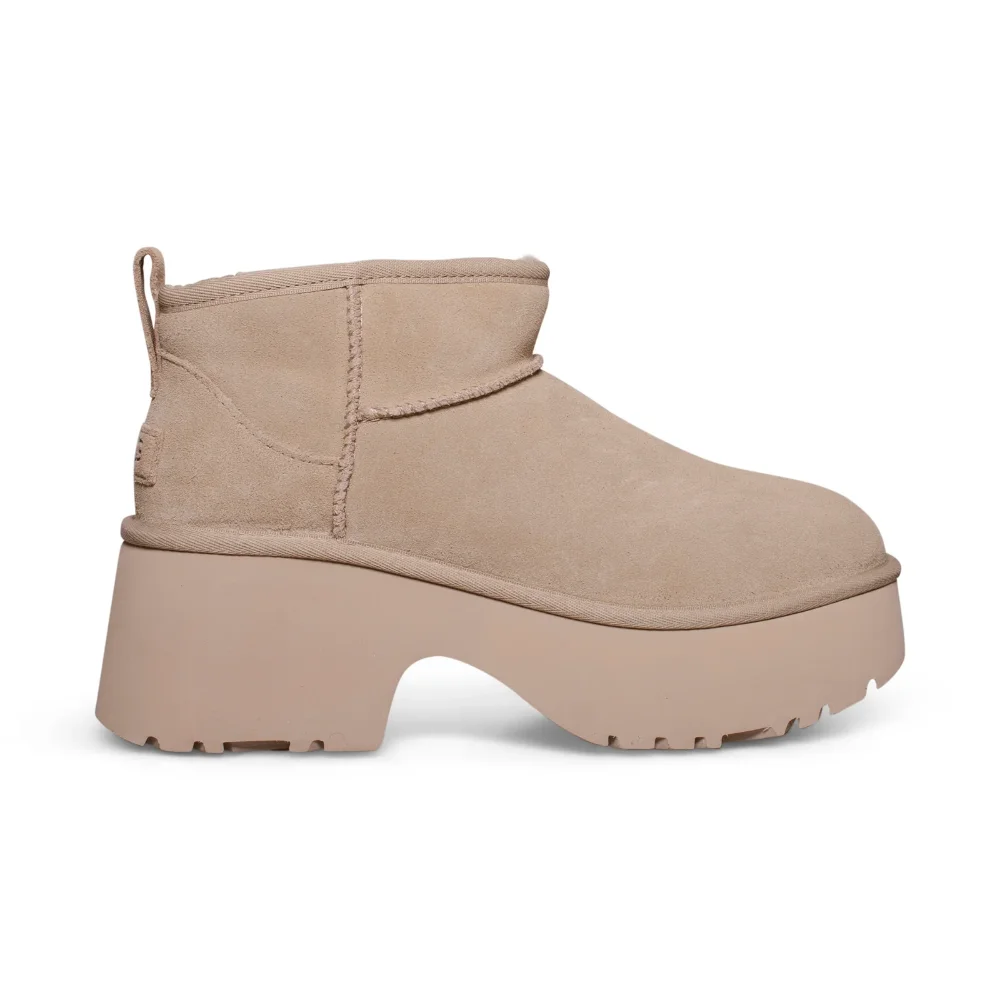 UGG Classic ultra mini
